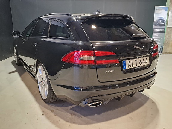 Jaguar XF 8 of 21
