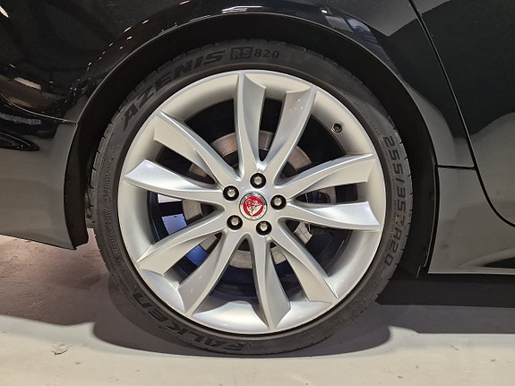 Jaguar XF 20 of 21