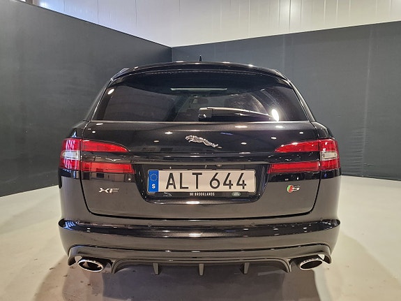Jaguar XF 7 of 21