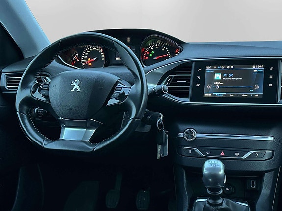 Peugeot 308 14 of 26