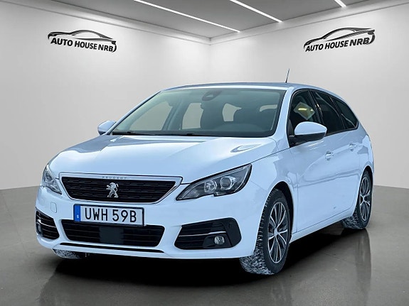 Peugeot 308 3 of 26