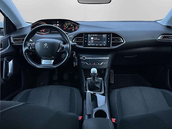 Peugeot 308 22 of 26