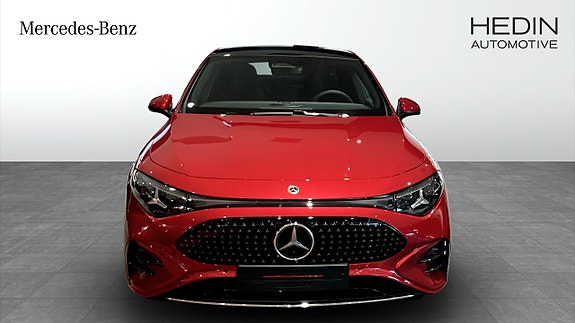 Mercedes-Benz CLA350 8 of 8