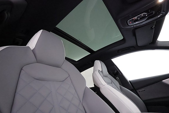Audi Q8 25 of 27