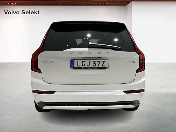 Volvo XC90 7 of 15