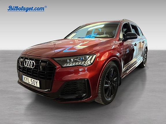 Audi Q7 2 of 5