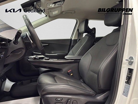 Kia EV6 8 of 20