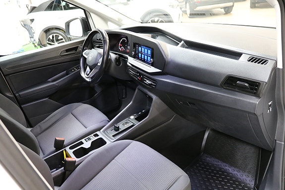 Volkswagen Caddy Maxi 9 of 27