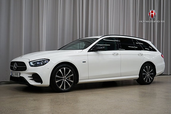 Mercedes-Benz E300 4 of 26