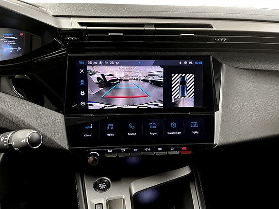 Peugeot 308 10 of 16