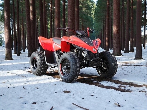 CFMOTO CFORCE 110 EFI  | BARN FYRHJULING MED TRYCK I!