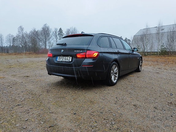BMW 530d 6 of 17