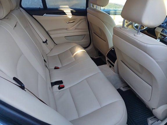 BMW 530d 13 of 17