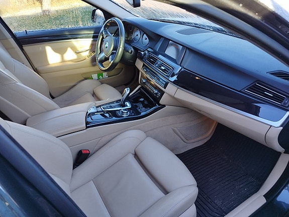 BMW 530d 12 of 17