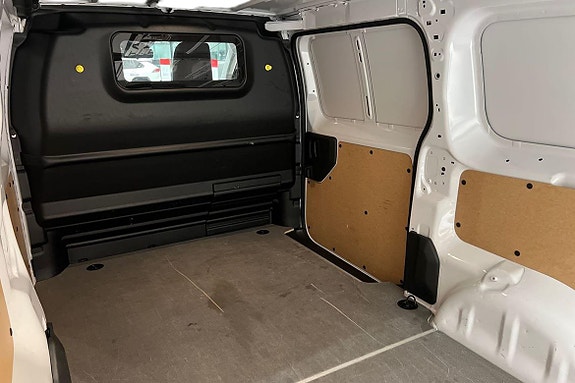 Toyota Proace 5 of 5