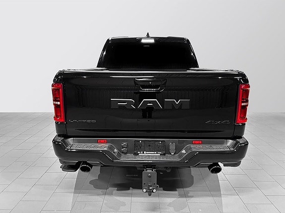 Dodge RAM 1500 4 of 30