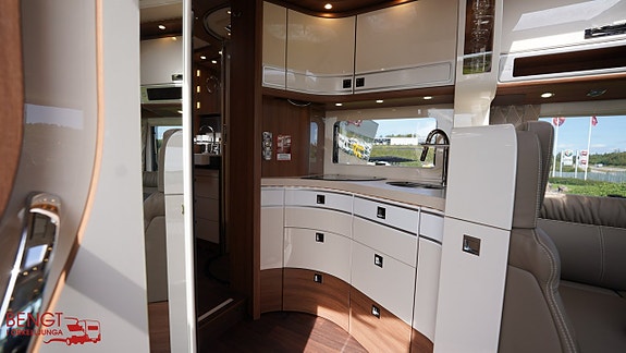 Carthago chic s-plus I 61 XL Iveco 6.7 t | KAMPANJ - DRAGKROK 3500 KG 8 of 21