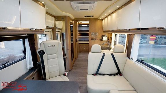 Morelo Palace 90 M - Iveco | Queenbädd | KAMPANJ 10 of 21