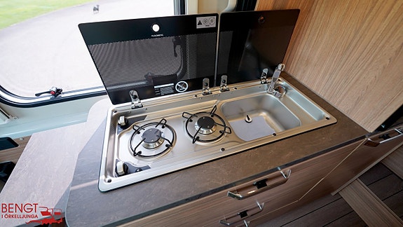 Weinsberg CaraBus 630 ME | Långbäddar | Automat | KAMPANJ 13 of 21