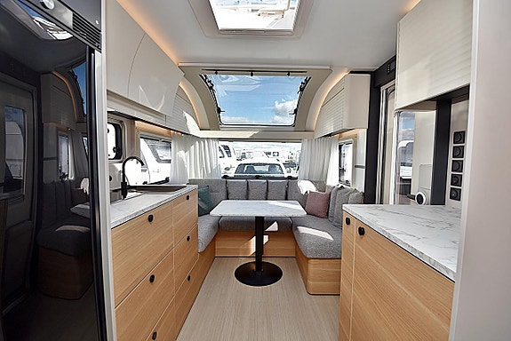 Adria 572 UT Adora, Långbäddar 19 of 27