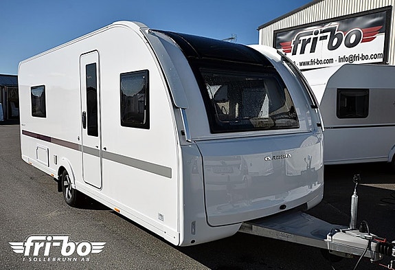 Adria 572 UT Adora, Långbäddar