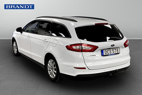 Ford Mondeo 2 of 5