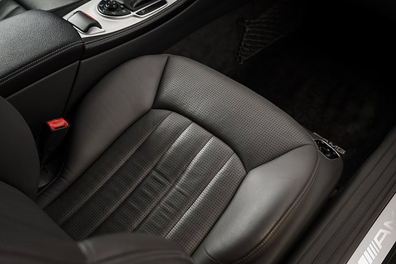 Mercedes-Benz SL55 23 of 26