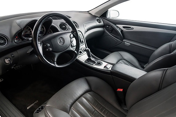 Mercedes-Benz SL55 12 of 26