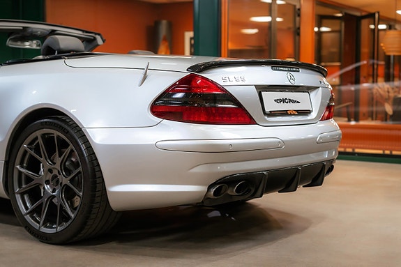 Mercedes-Benz SL55 10 of 26