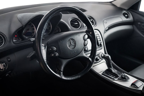 Mercedes-Benz SL55 13 of 26