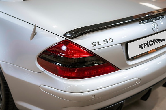 Mercedes-Benz SL55 11 of 26