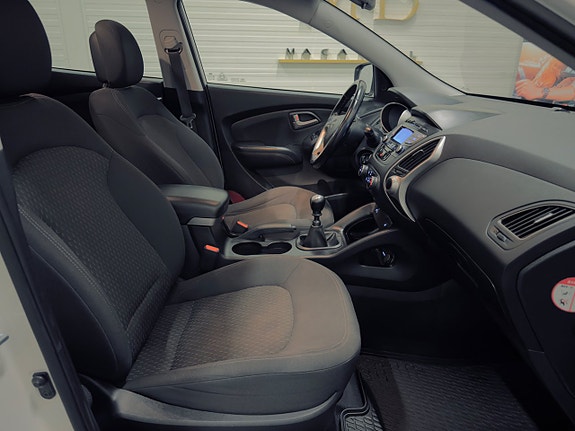 Hyundai ix35 17 of 23