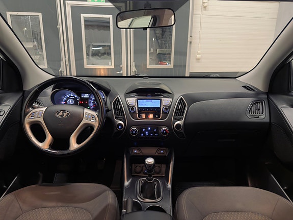 Hyundai ix35 8 of 23