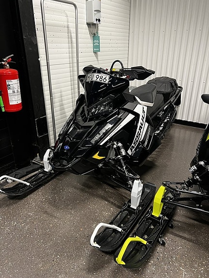 Polaris 600 Switchback Assault 144"