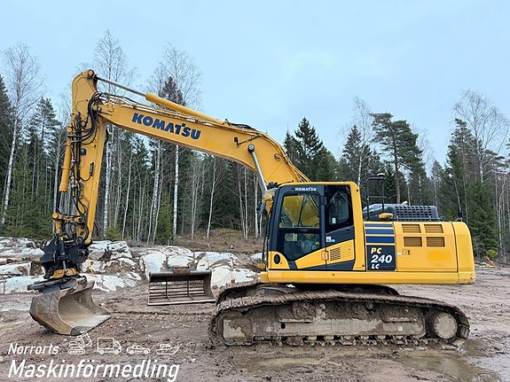 Komatsu PC240 LC-11 - MOBA 3D GPS / D-VÄRMARE