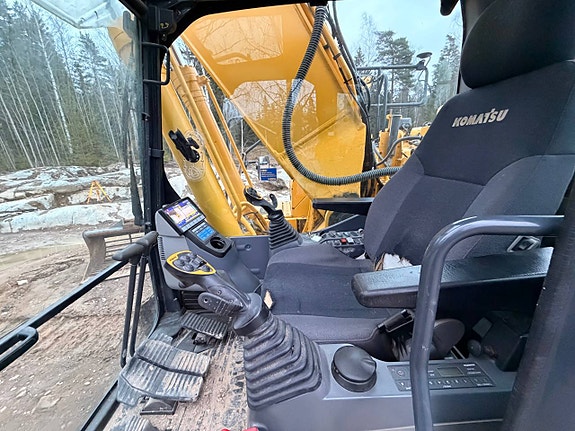 Komatsu PC240 LC-11 - MOBA 3D GPS / D-VÄRMARE 7 of 8