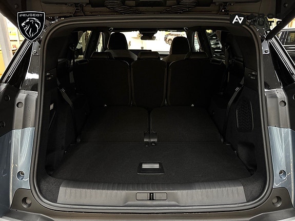 Peugeot 5008 14 of 16