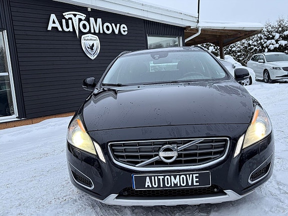 Volvo V60 3 of 5