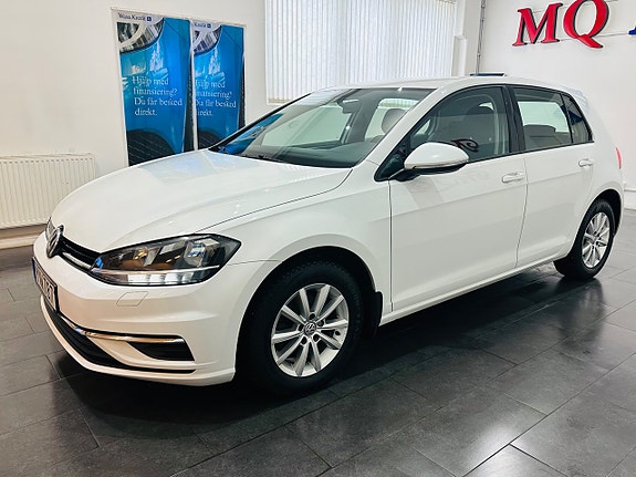 Volkswagen Golf VII 5 of 21