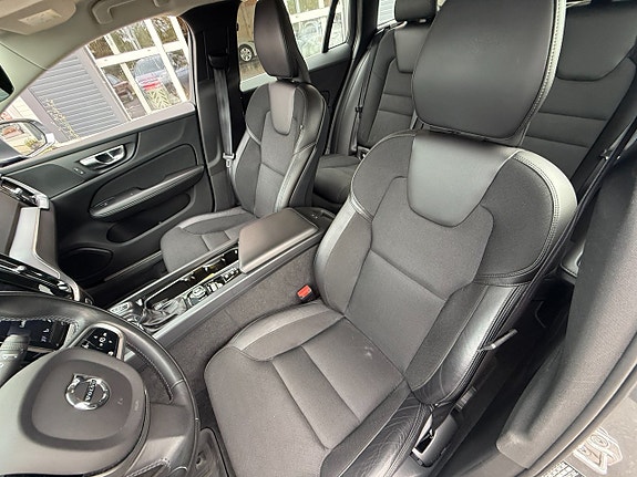 Volvo V60 10 of 17
