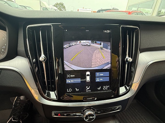 Volvo V60 16 of 17
