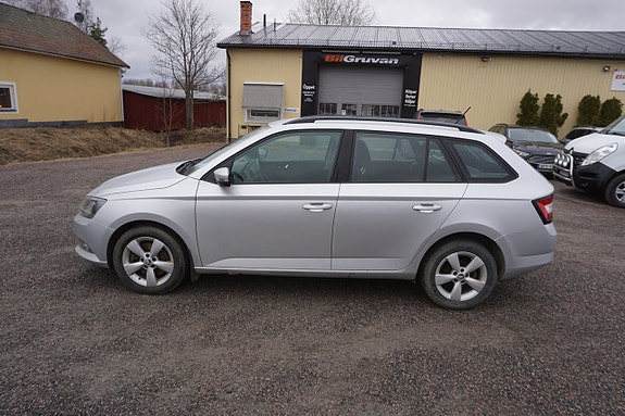 Skoda Fabia 3 of 5