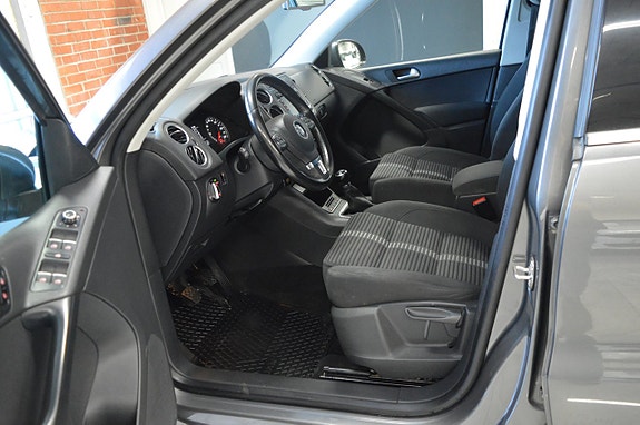 Volkswagen Tiguan 14 of 20