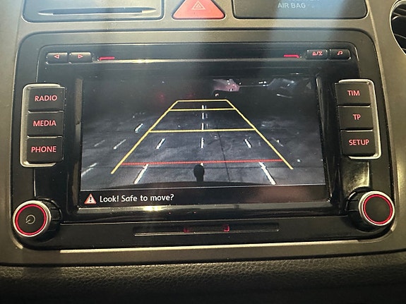 Volkswagen Tiguan 9 of 20