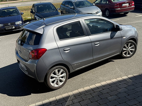 Mitsubishi Space Star 4 of 14