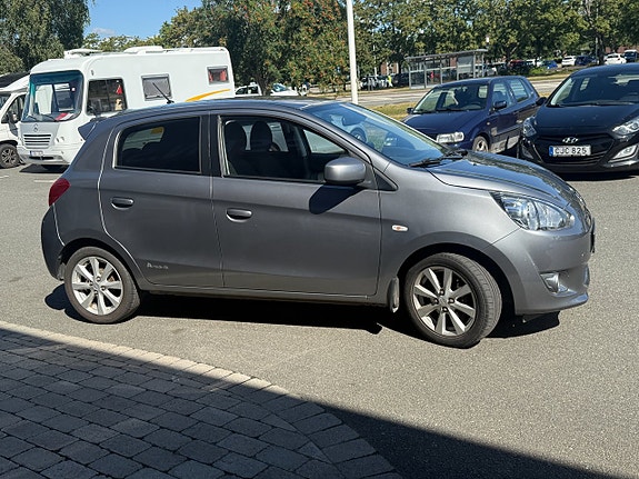 Mitsubishi Space Star 3 of 14