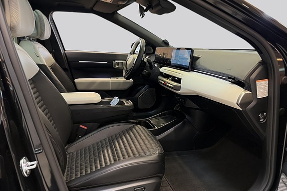 Kia EV4 17 of 19