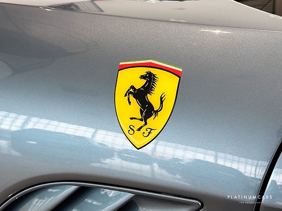 Ferrari California 13 of 14