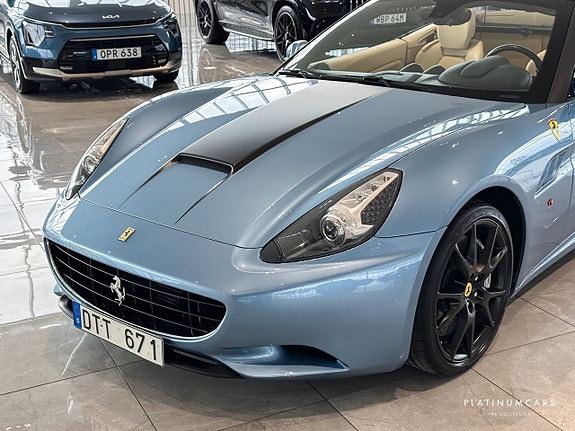 Ferrari California 12 of 14