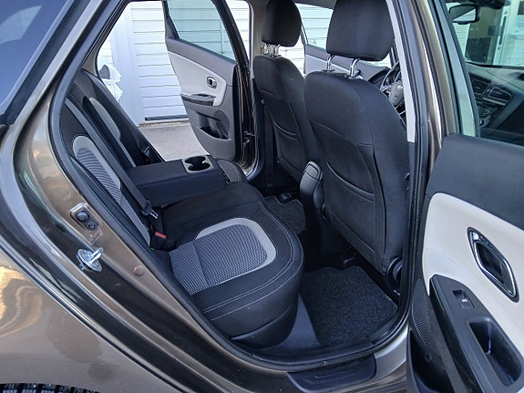 Kia Ceed 13 of 20